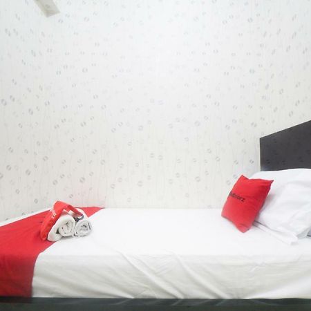 Reddoorz Apartment @ Pegangsaan Kelapa Gading 3 Jakarta Exterior photo
