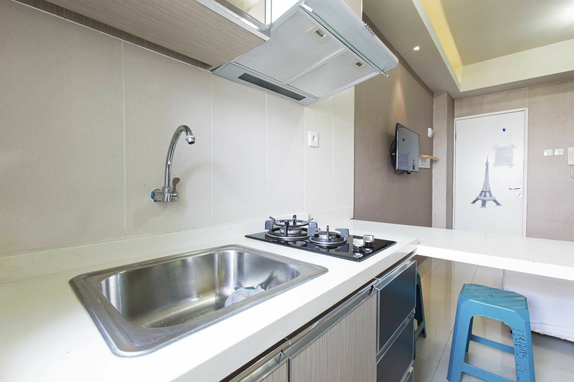 Reddoorz Apartment @ Pegangsaan Kelapa Gading 3 Jakarta Exterior photo